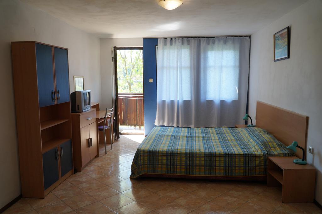 Guestrooms Ross Veliko Tarnovo Ngoại thất bức ảnh